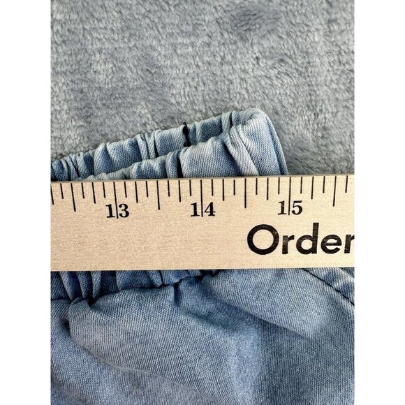 Grace & Emma Dolphin Hem Shorts Women's Size XL Chambray Blue Ruffle Pull On - Picture 10 of 12